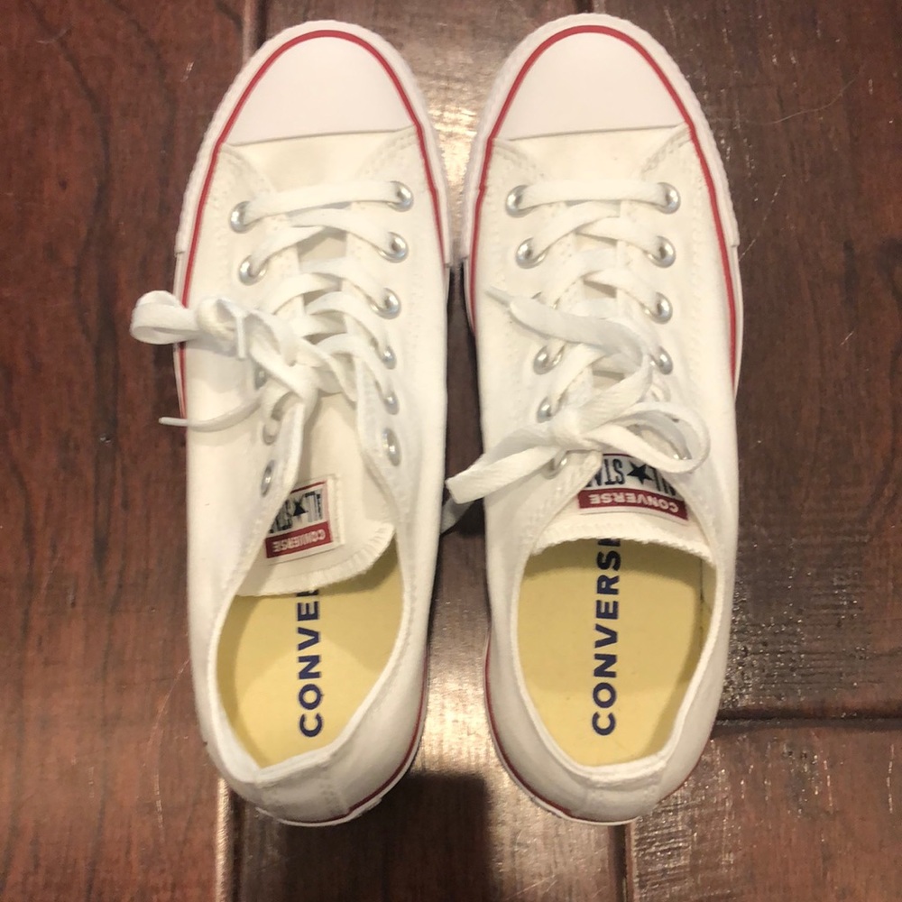 Brand New White Converse Shoes Sneakers M7 W9